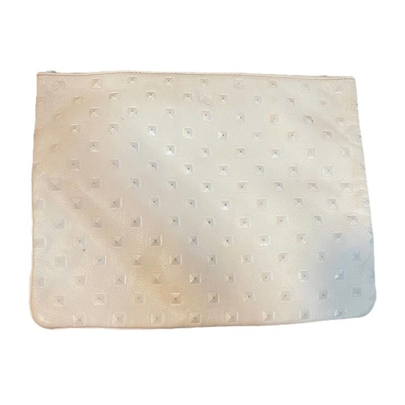 Ela Handbags Large white all over stud pouch - Picture 2 of 4
